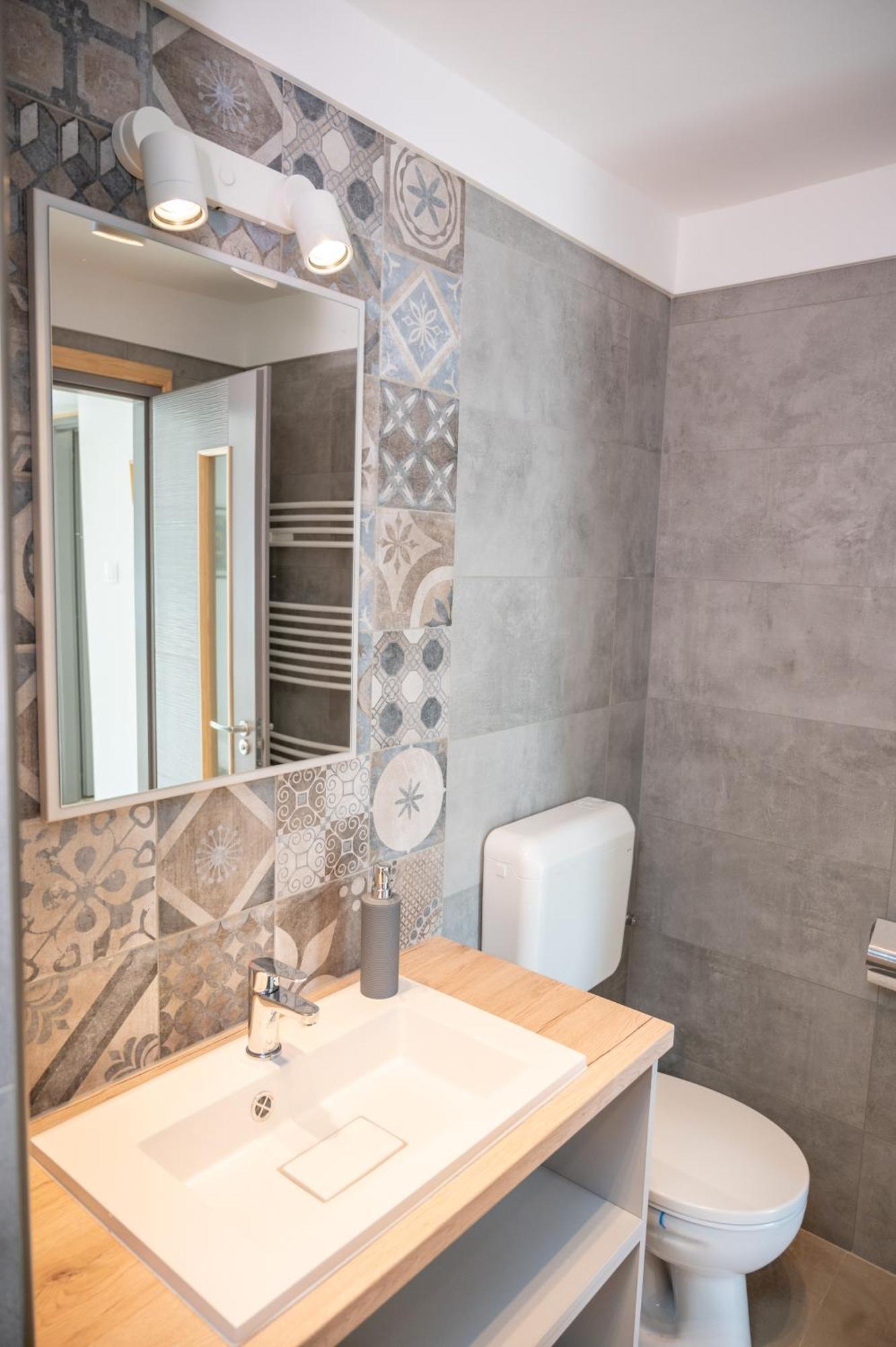 Tuenderkert Apartman Gyula Εξωτερικό φωτογραφία